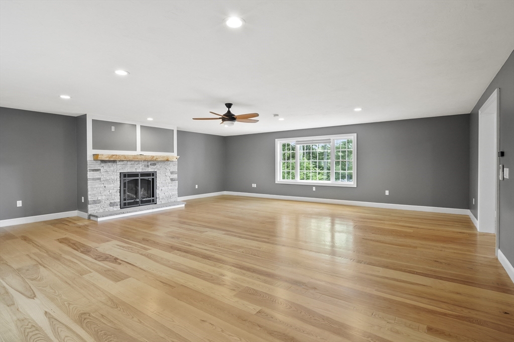 162 Fiskdale Road