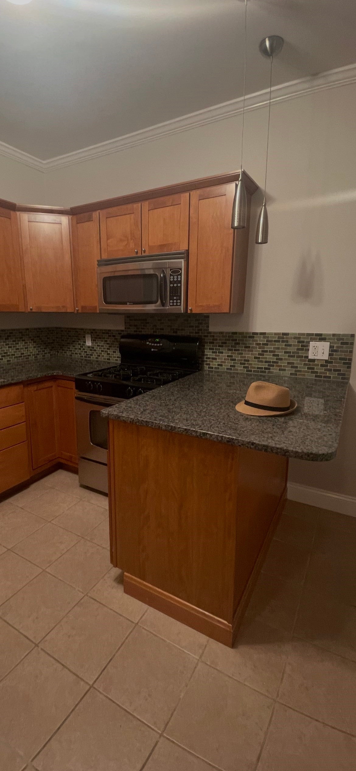 258 W Broadway 6