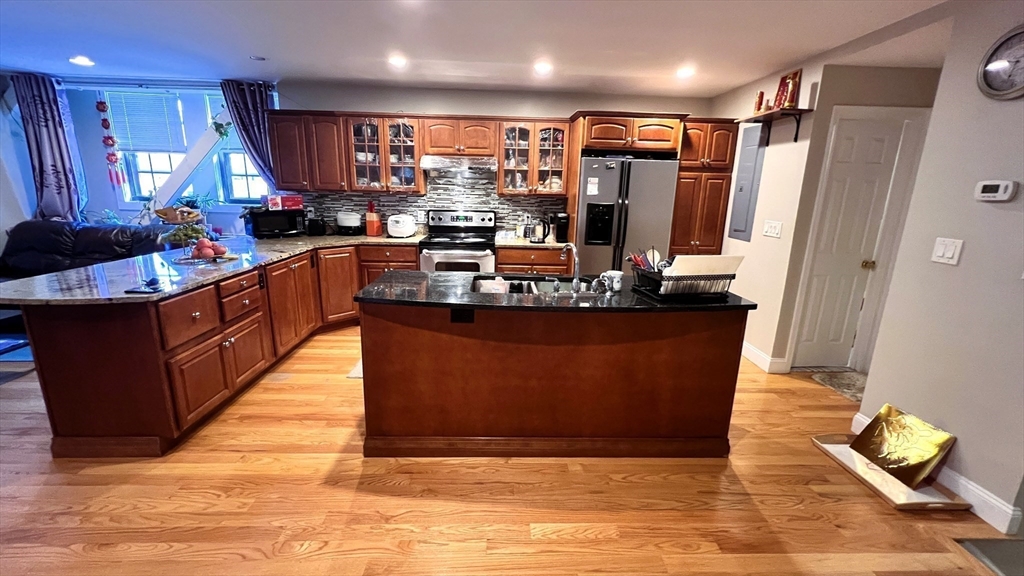 21 Linden St 133