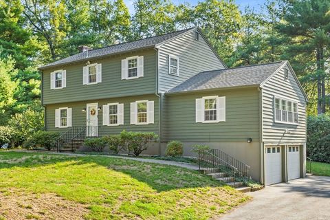 15 Reeves Rd Bedford MA 01730