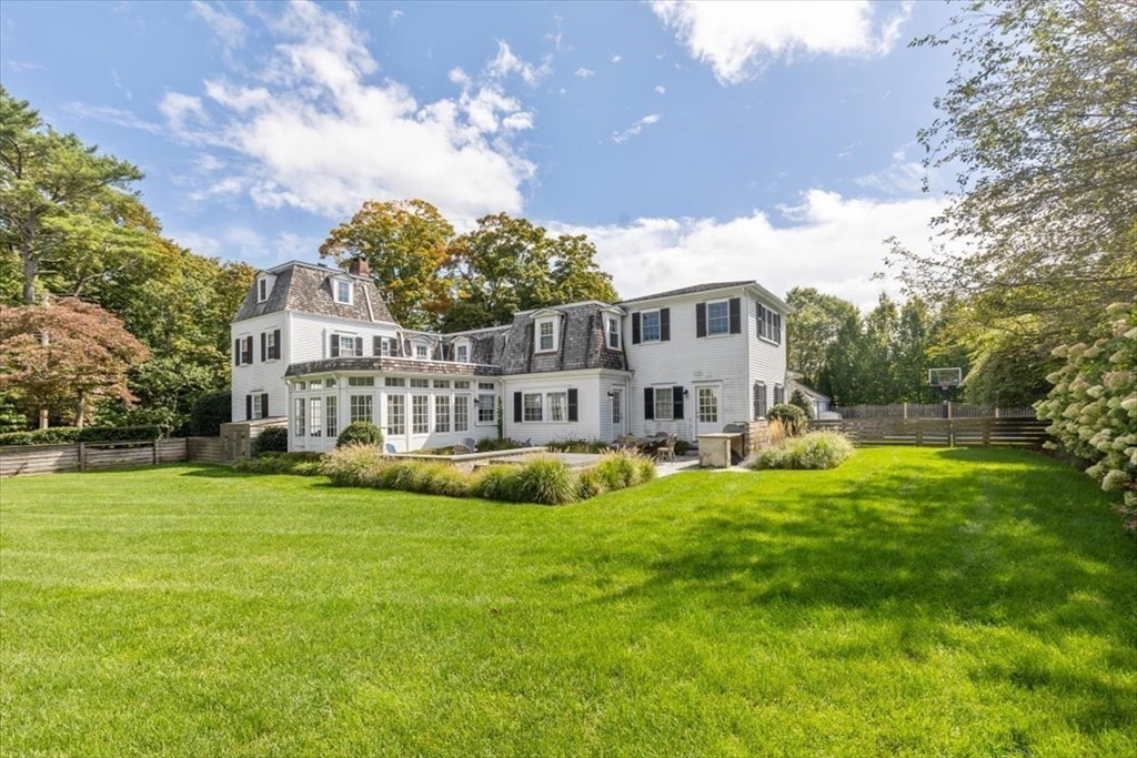 25 Irving Street