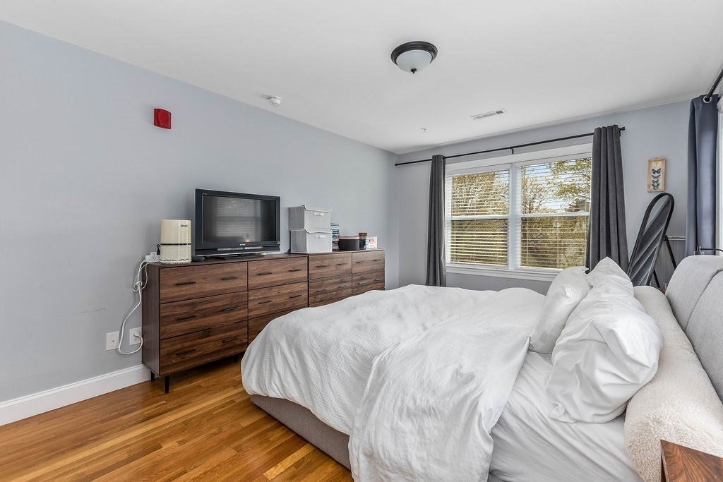 10 Irma St #3, Boston, MA Photo #22