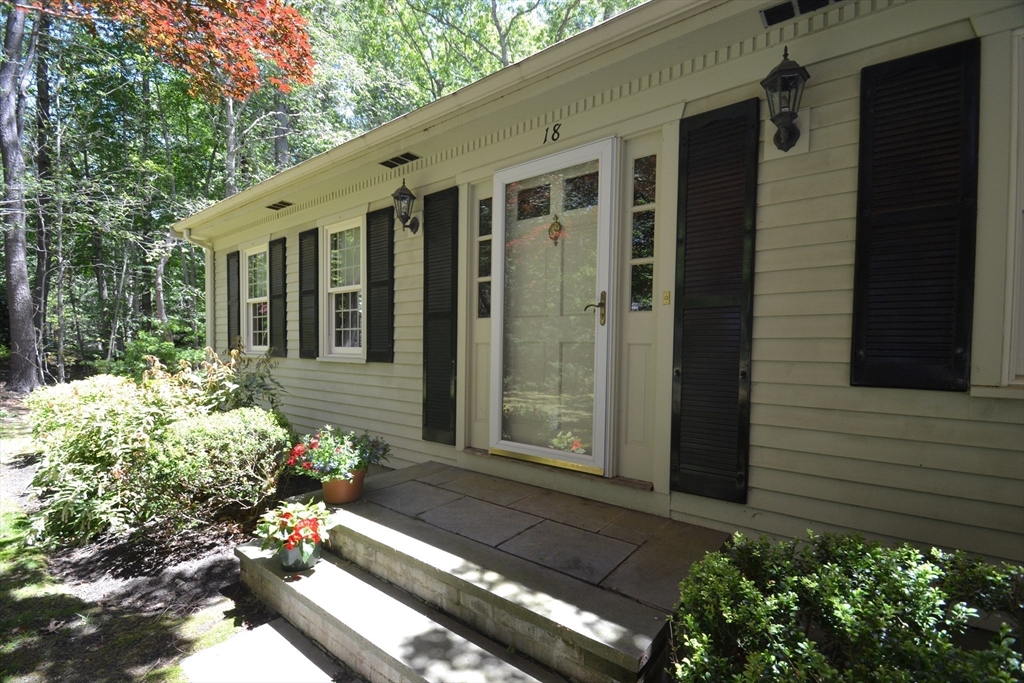 18 Bennett Rd