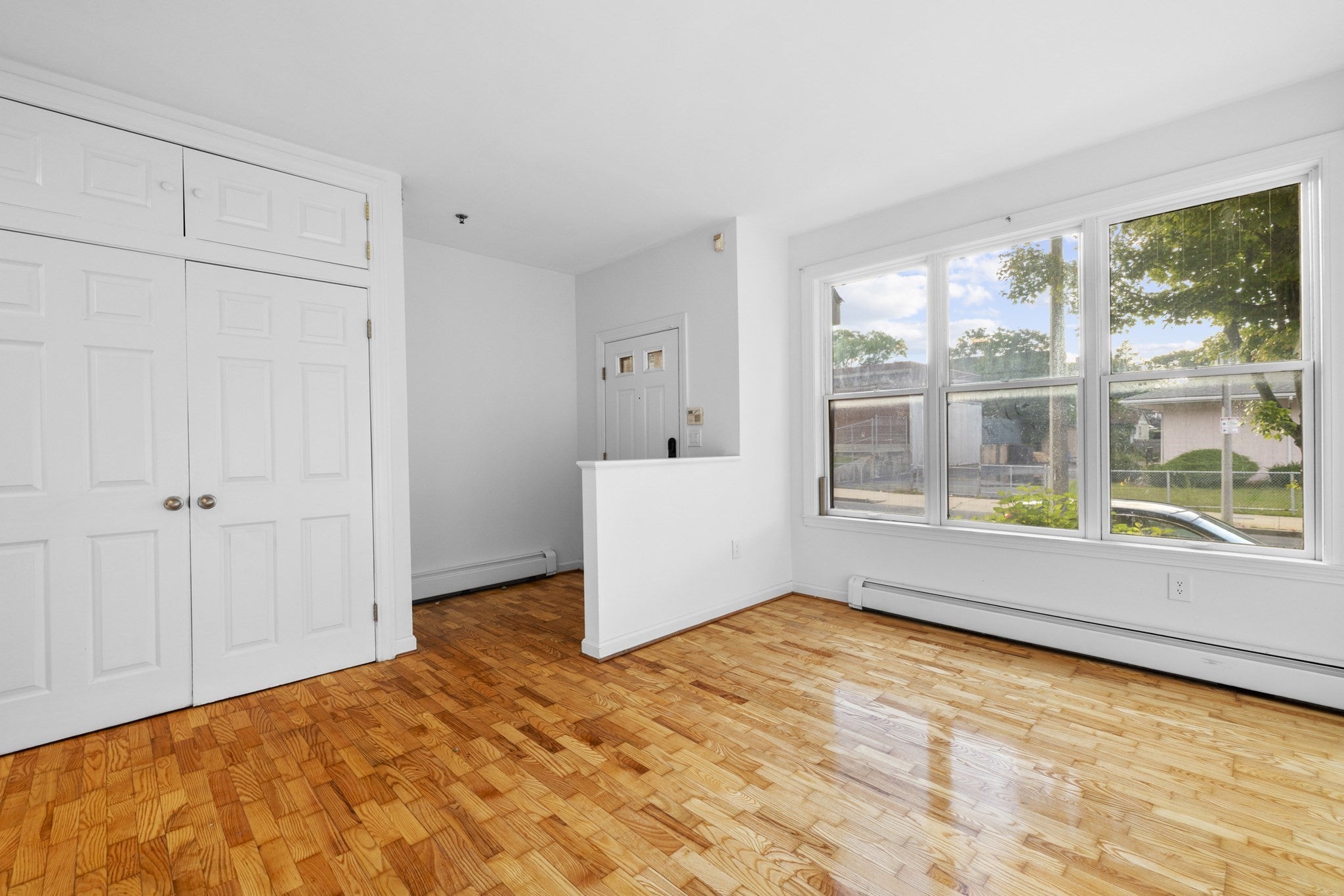 218 Humboldt Ave 218