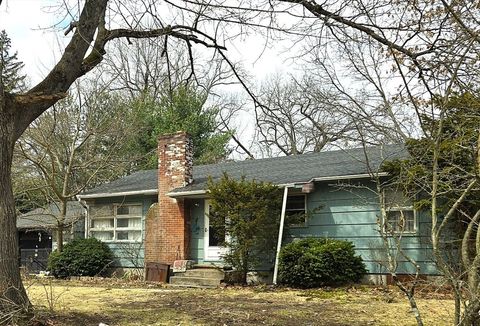 Photo of 52 Bremen St, Springfield, MA 01108 (MLS # 73489712)