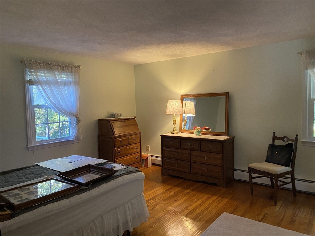 1 Stonehill Rd, Marlborough, MA Photo #10