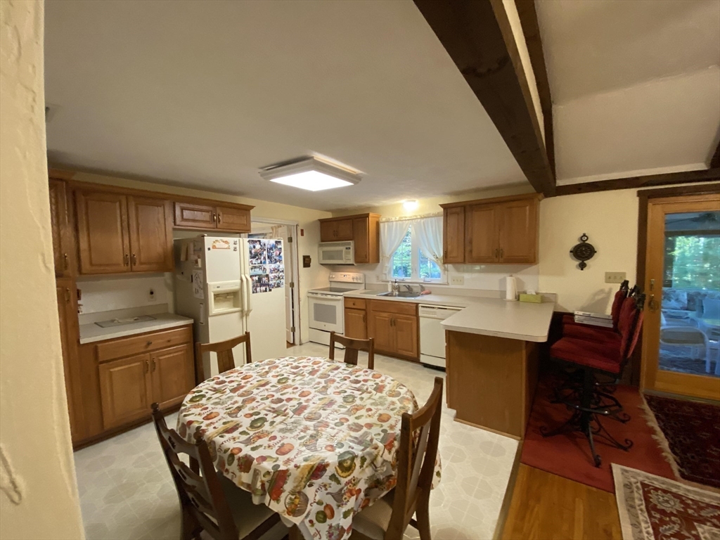 1 Stonehill Rd, Marlborough, MA Photo #7