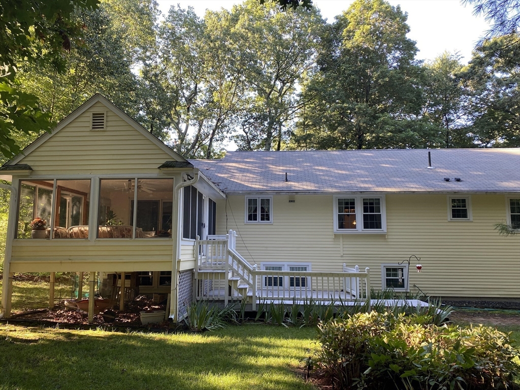 1 Stonehill Rd, Marlborough, MA Photo #12