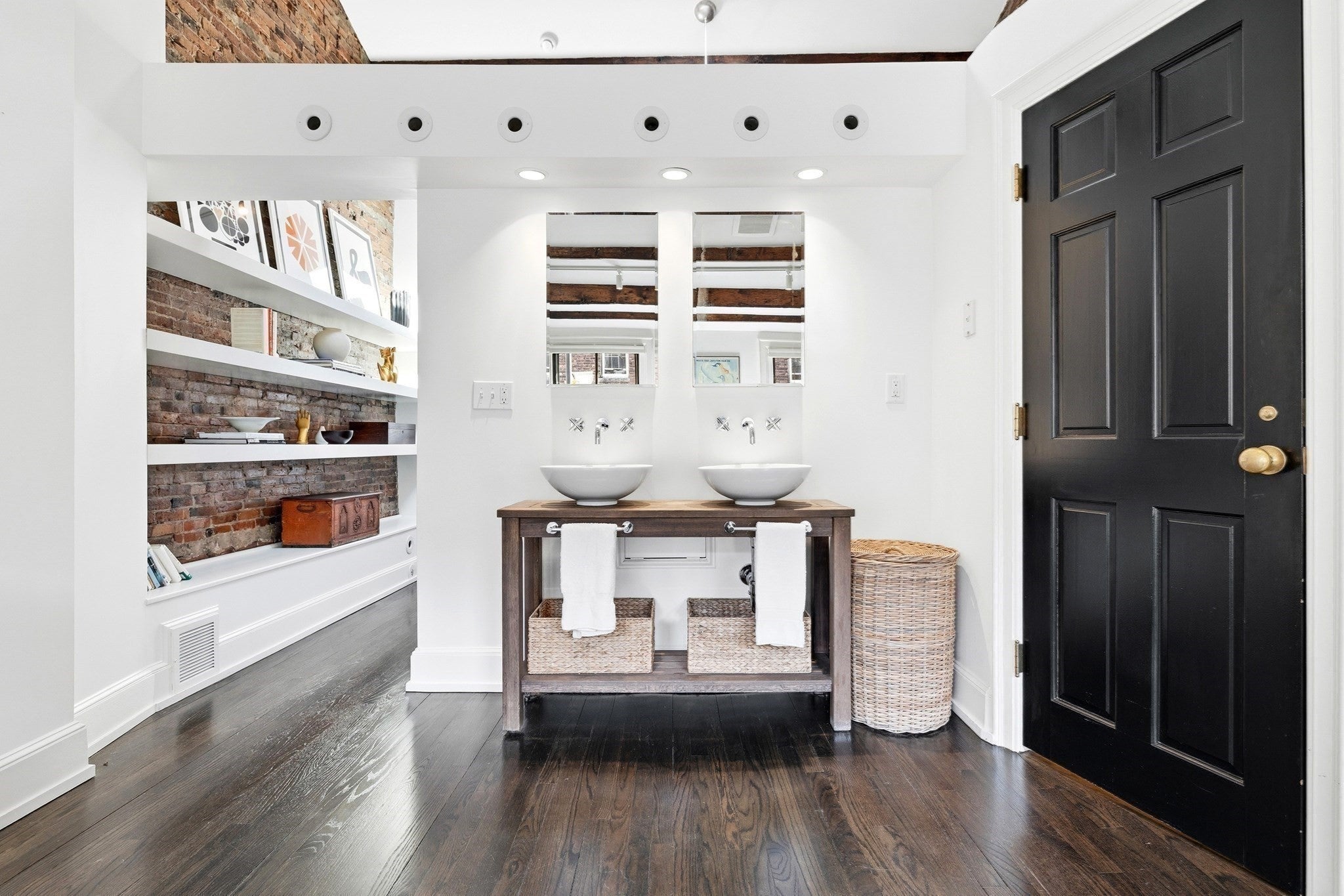 22 Joy St #22, Boston, MA Photo #23