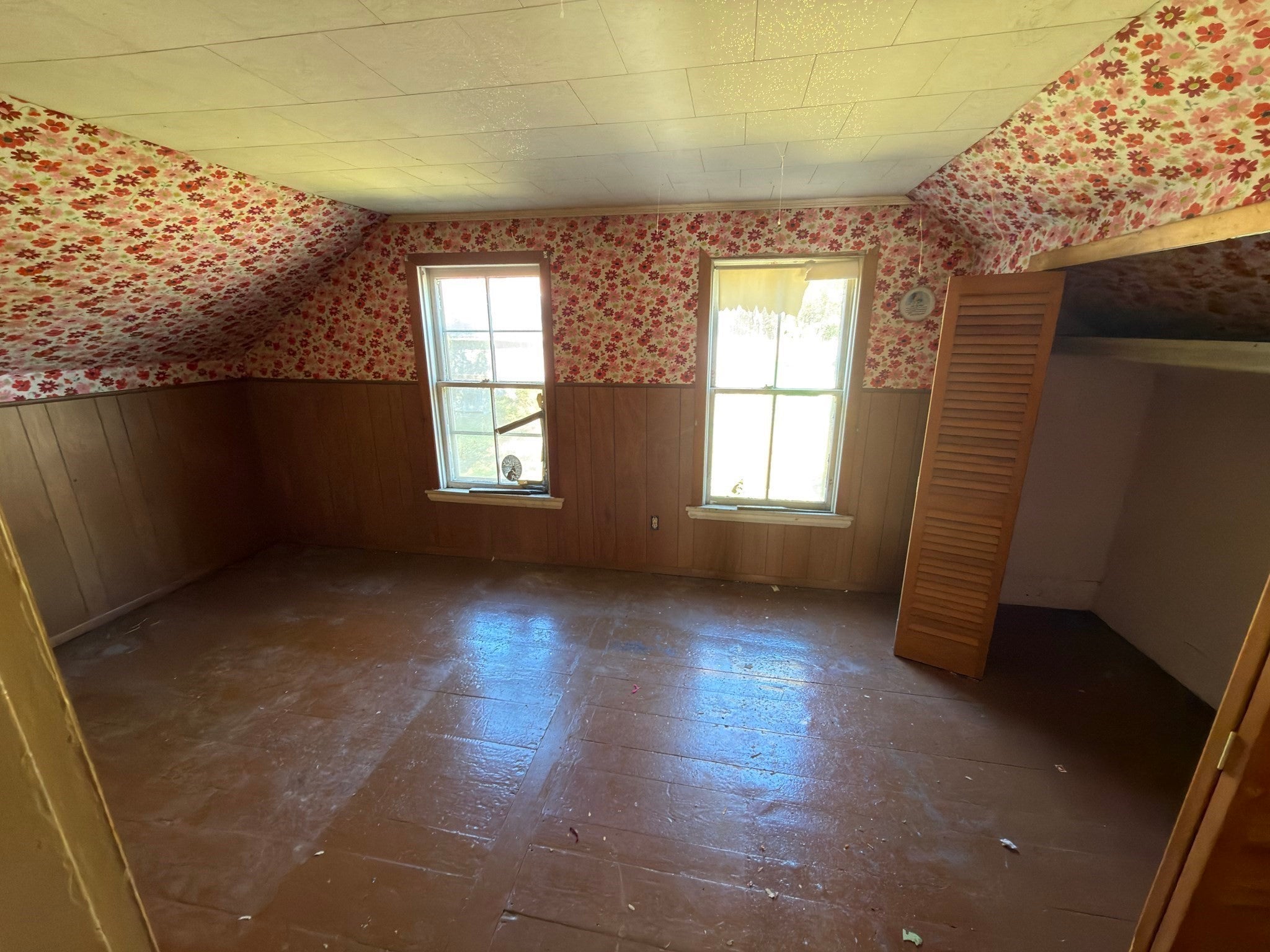 28 Wachusett St, Fitchburg, MA Photo #13