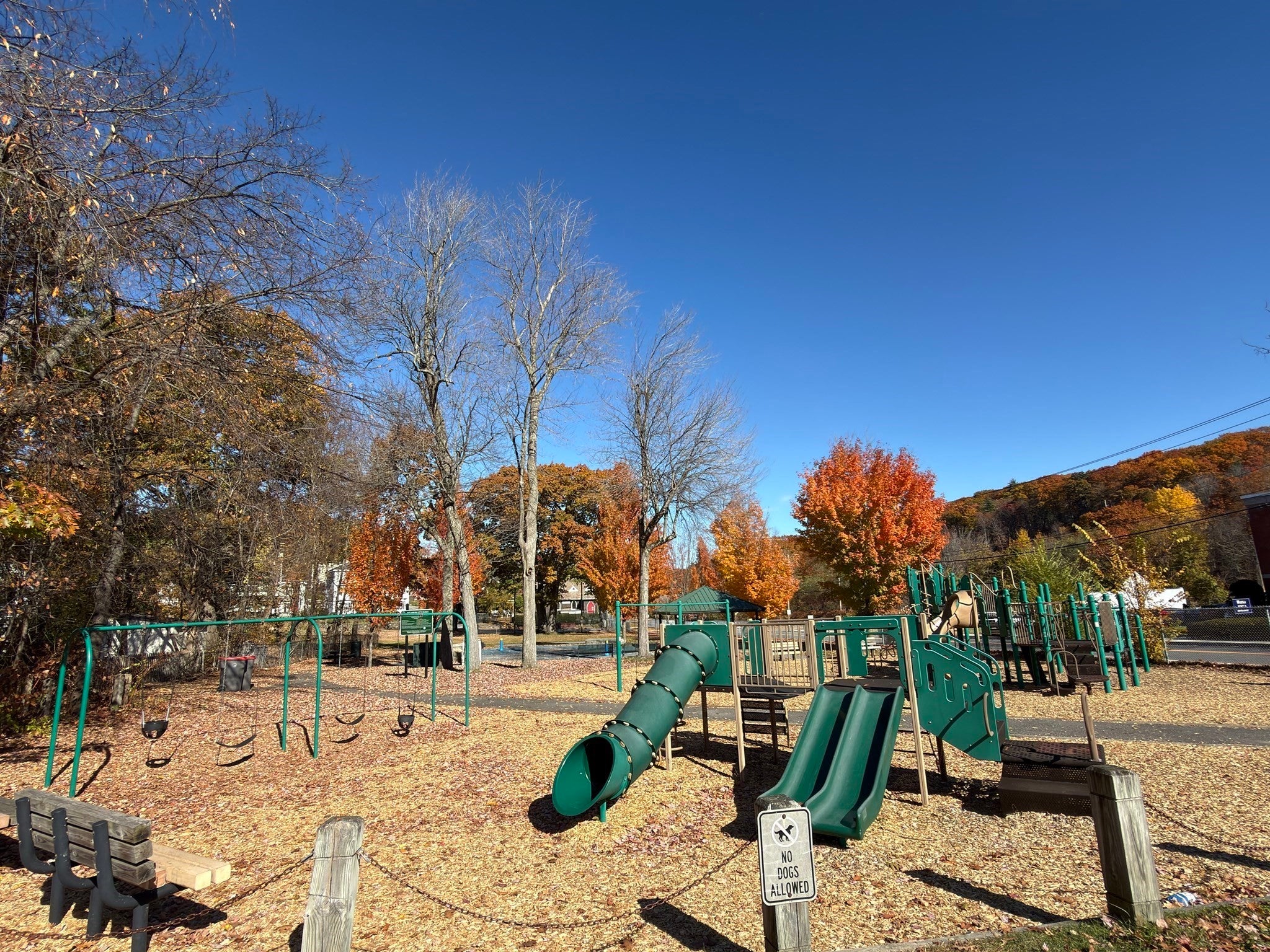 28 Wachusett St, Fitchburg, MA Photo #16