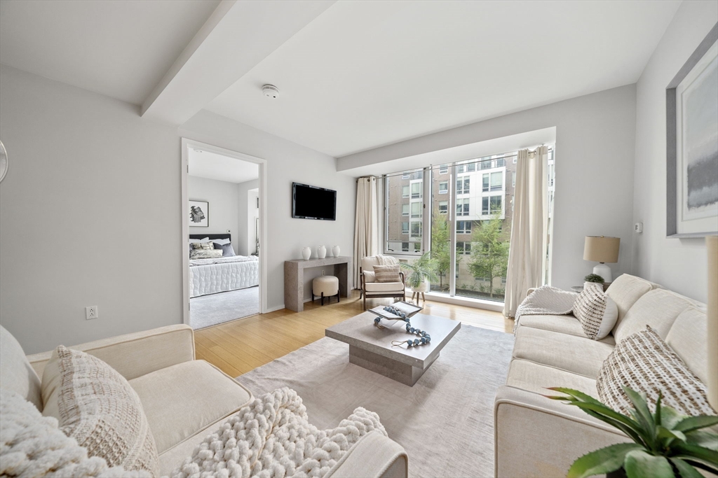 2 Earhart St #308, Cambridge, MA Photo #7