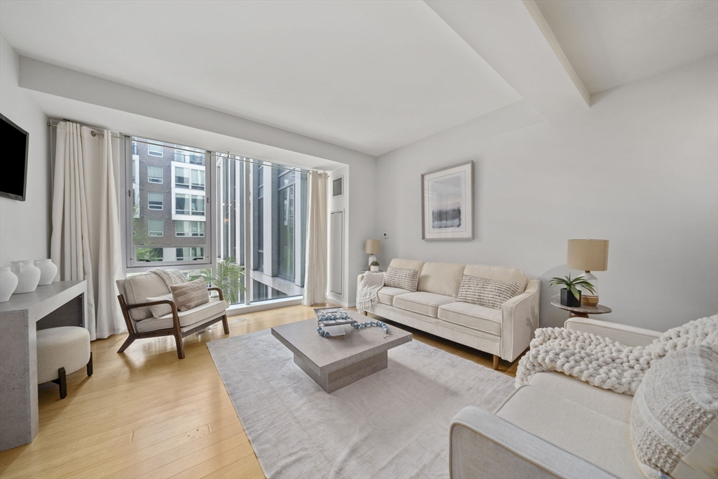 2 Earhart St #308, Cambridge, MA Photo #6