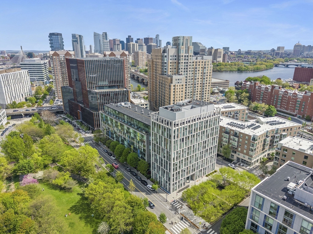 2 Earhart St #308, Cambridge, MA Photo #1