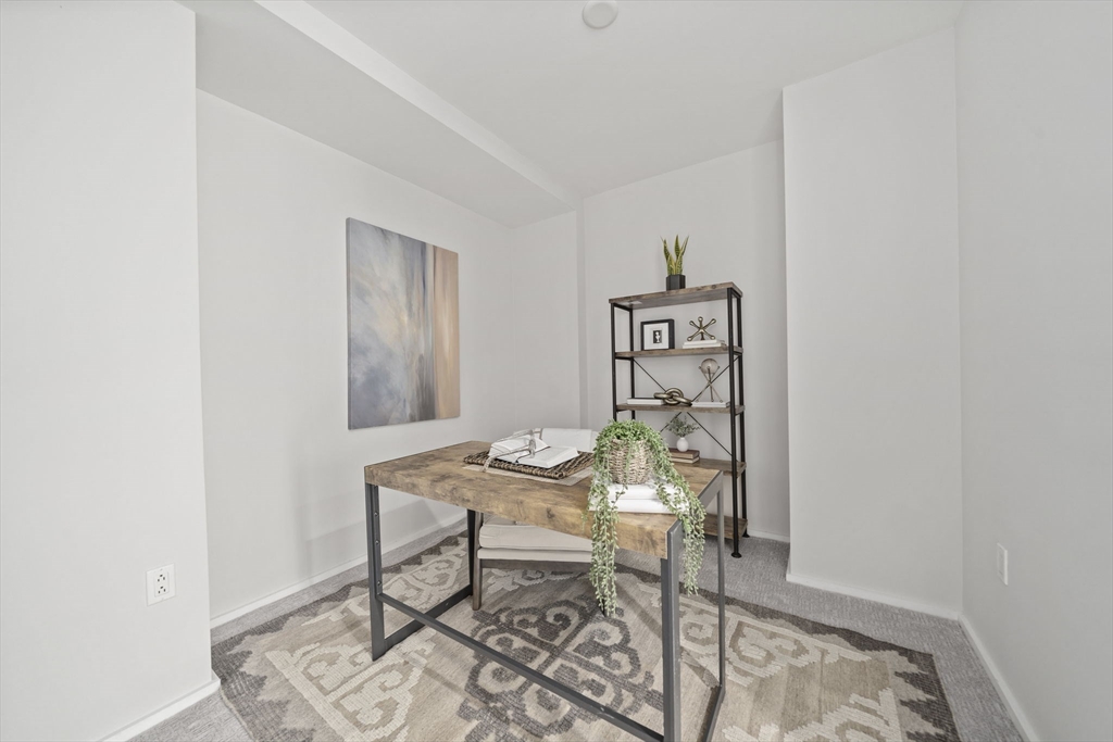 2 Earhart St #308, Cambridge, MA Photo #12