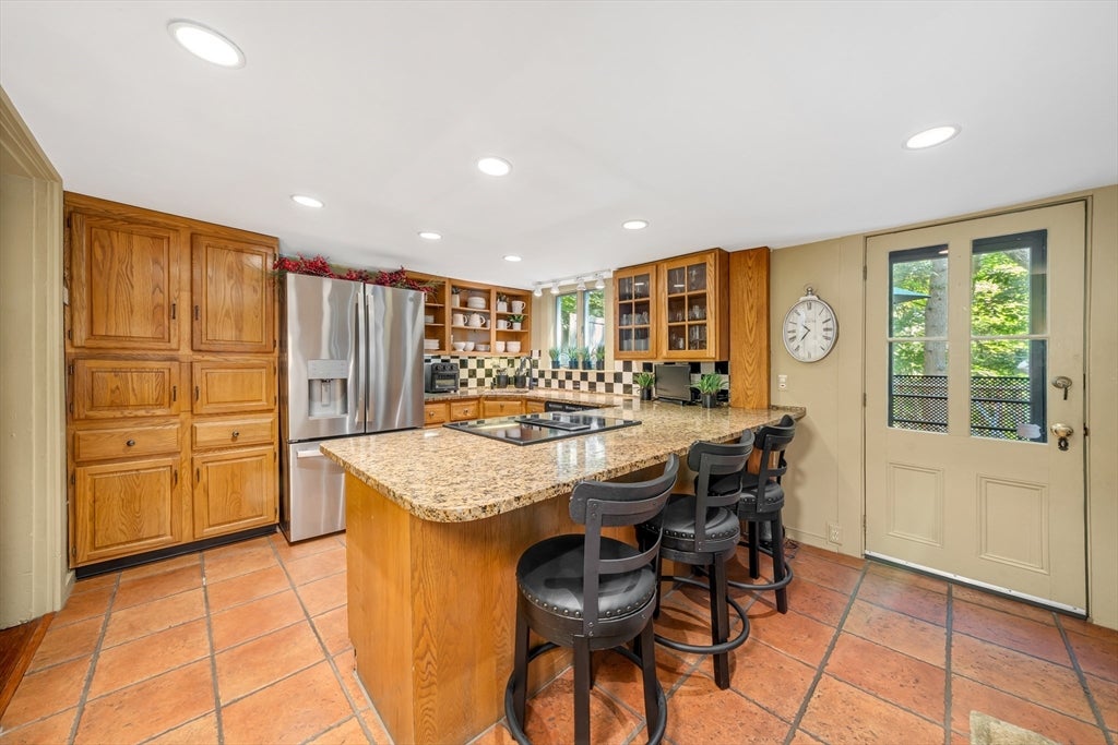 5 Lincoln St
