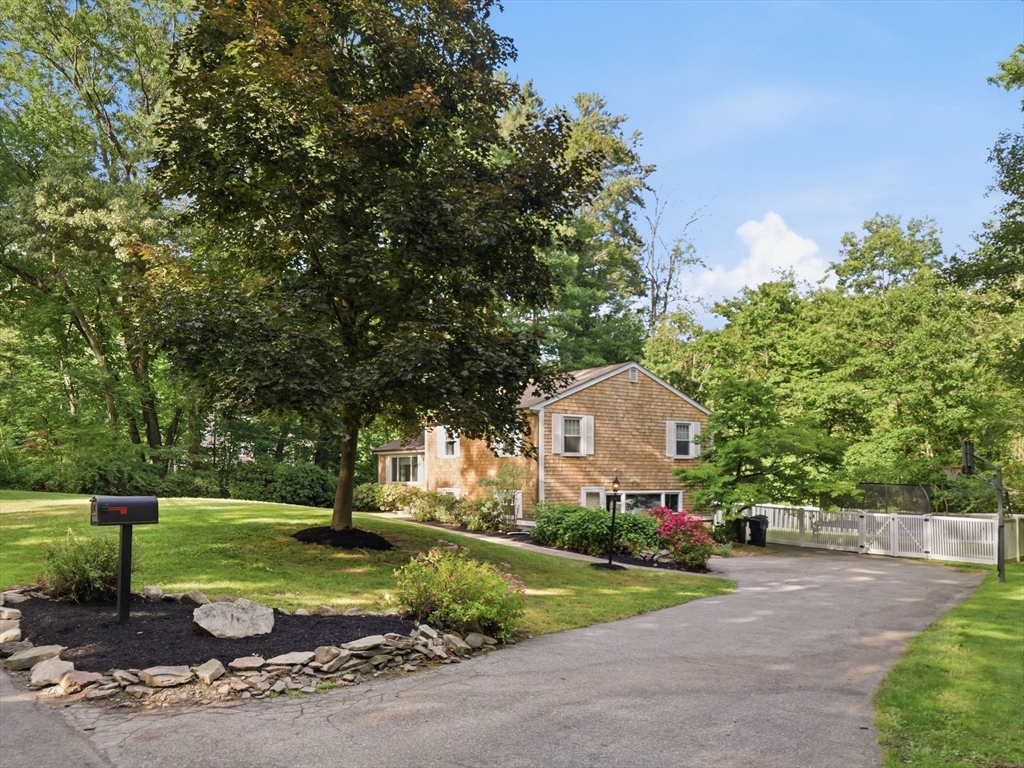 62 Juniper Rd