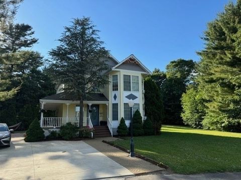 Photo of 22 Freemens Cir, Freetown, MA 02702 (MLS # 73461738)