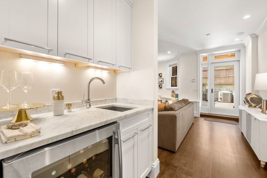 6 Claremont Park #1, Boston, MA Photo #25