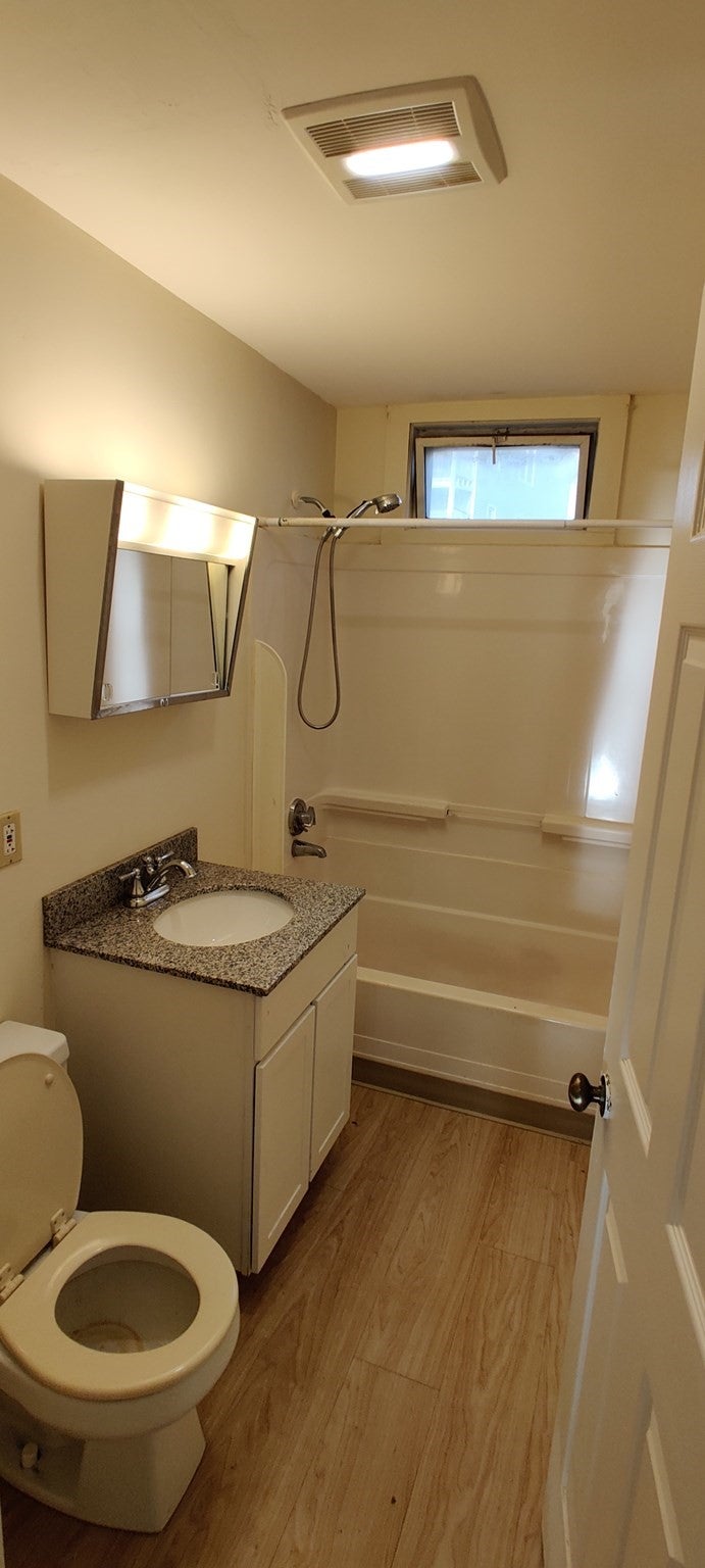 41 Hiawatha Rd #2R, Mattapoisett, MA Photo #5