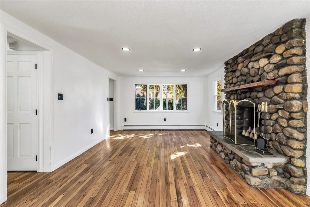 2 Goodrich Ave