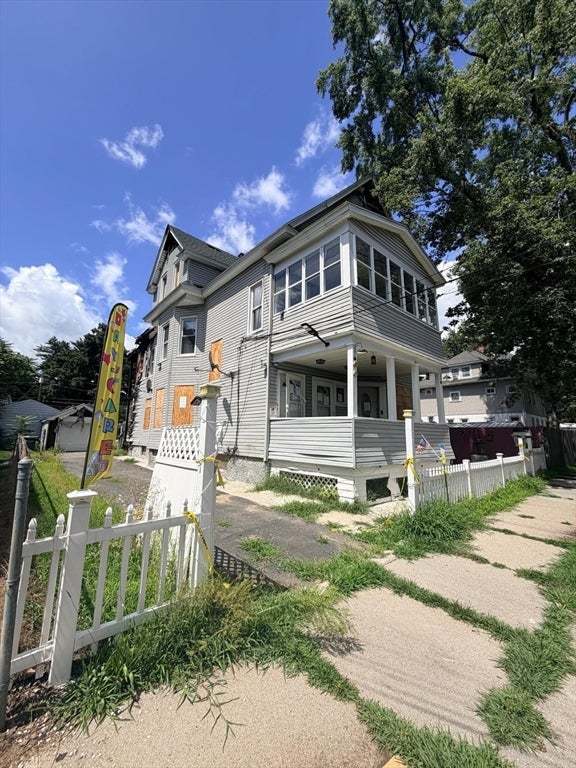 30-32 Ruskin St, Springfield, MA Photo #2