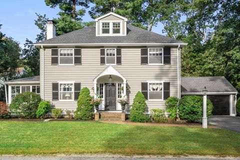 3 Burnham Rd Dover MA 02030