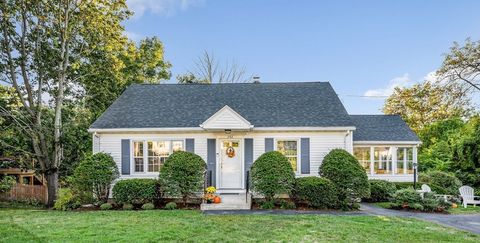 342 Old Marsh Hill Rd Dracut MA 01826