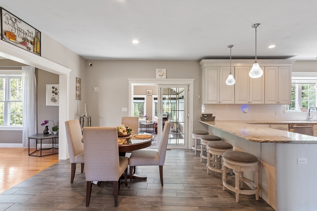 5 Azalea Ln