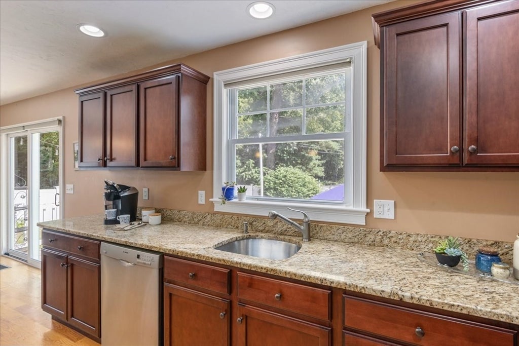 2 Town Rd, Littleton, MA, 2 Town Rd, Littleton, MA Photo #19