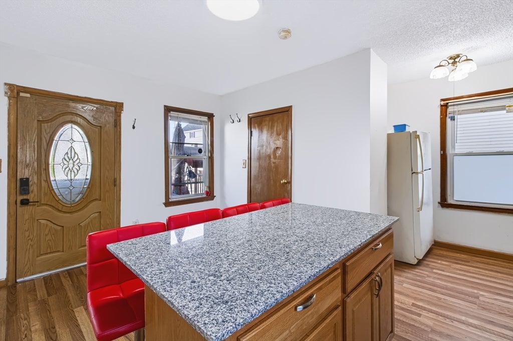 112 Quebec St, Lowell, MA Photo #12