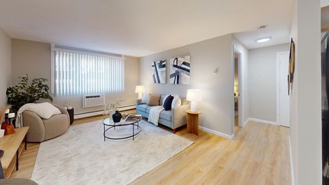 Photo of 21 Staples Ave #25, Everett, MA 02149 (MLS # 73452775)