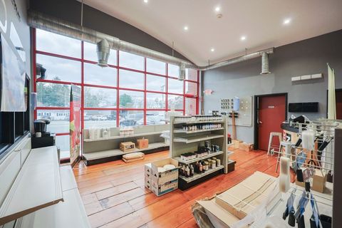 1134 American Legion Hwy C Westport MA 02790