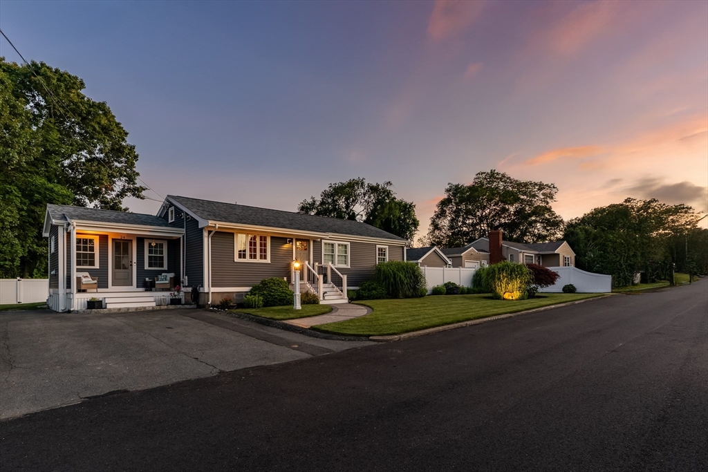 24 Coury Dr