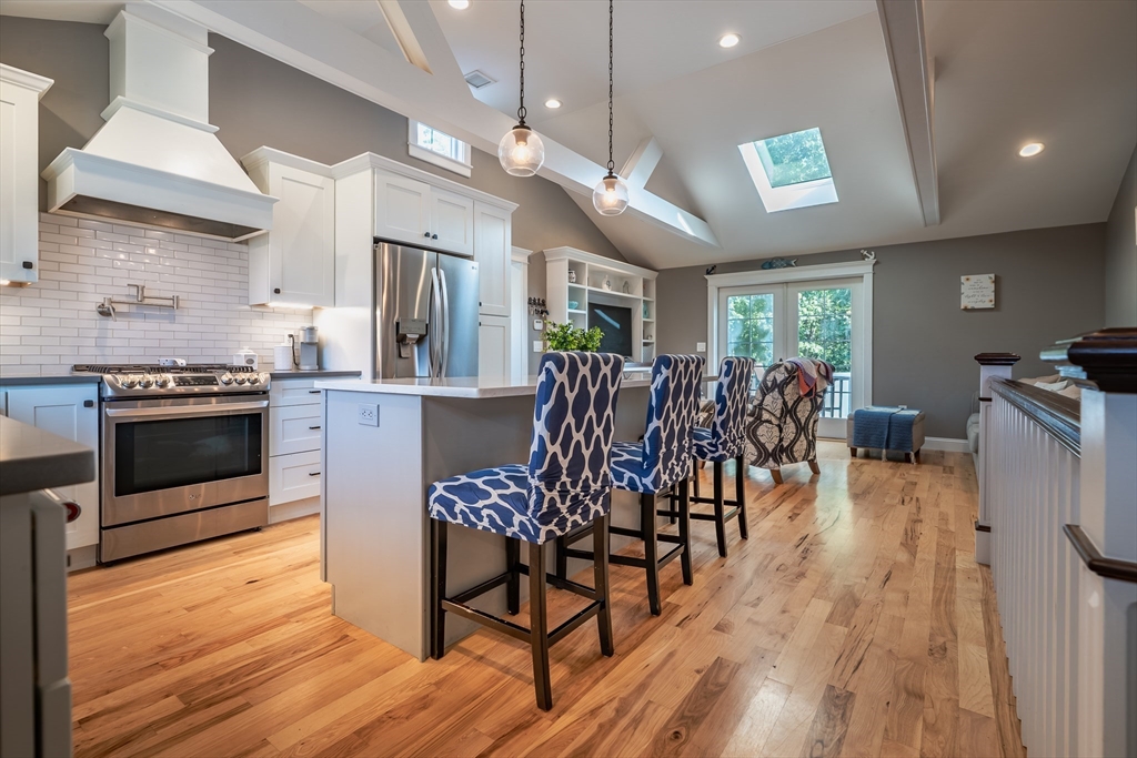 24 Coury Dr