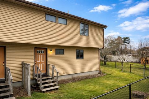 Photo of 284 Washington St #B, Taunton, MA 02780 (MLS # 73489782)