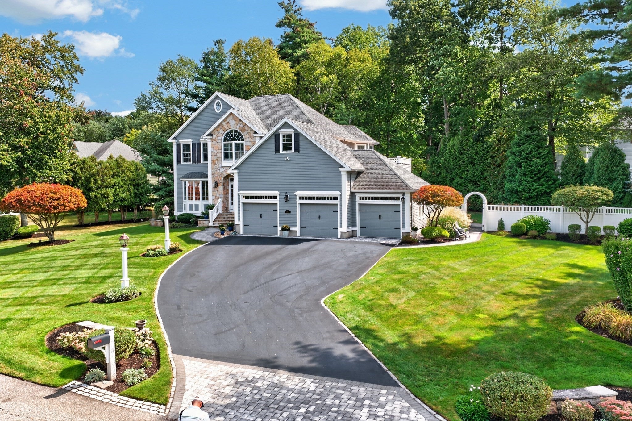 21 Somerset Dr