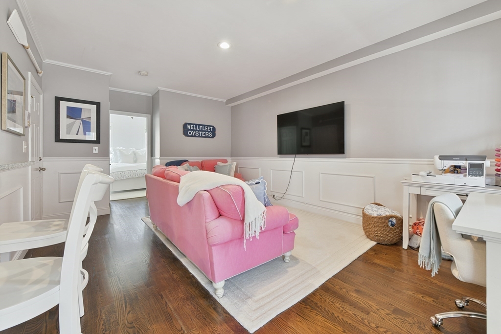 253 Gold St 2