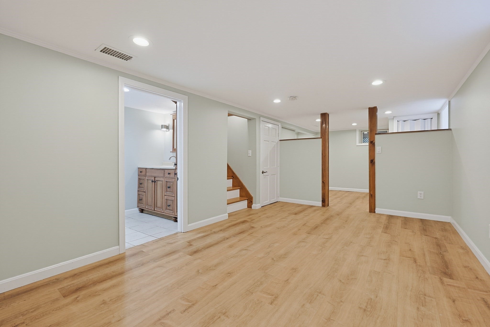 29 Sunnyside Rd, Lynn, MA, 29 Sunnyside Rd, Lynn, MA Photo #25