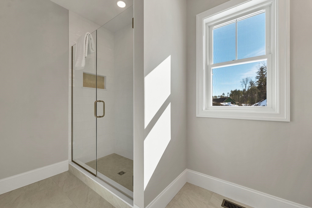 148 County Road, Amherst, NH Photo #23