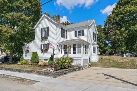 85 Casey St Norwood MA 02062