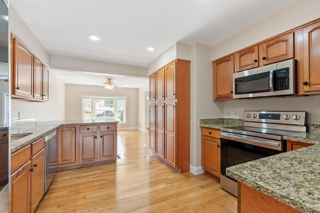 63 Hillside Village Dr #63, West Boylston, MA, 63 Hillside Village Dr #63, West Boylston, MA Photo #12