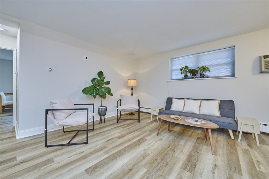 48 Coffey St 10A