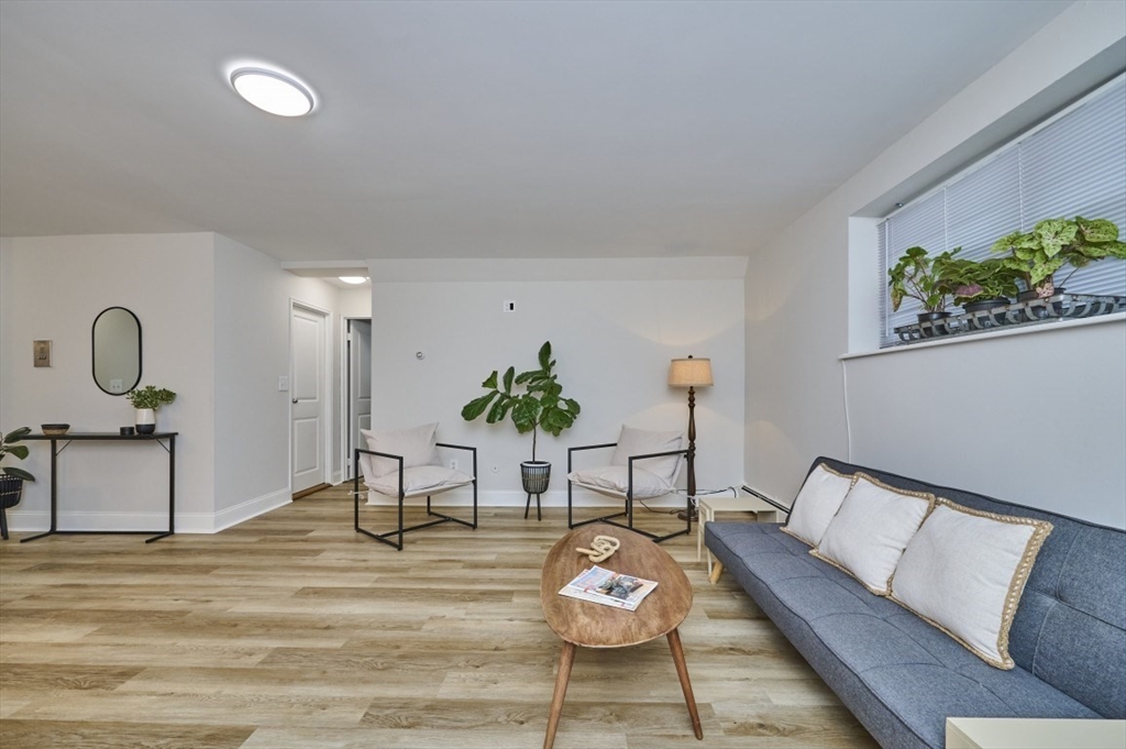 48 Coffey St 10A