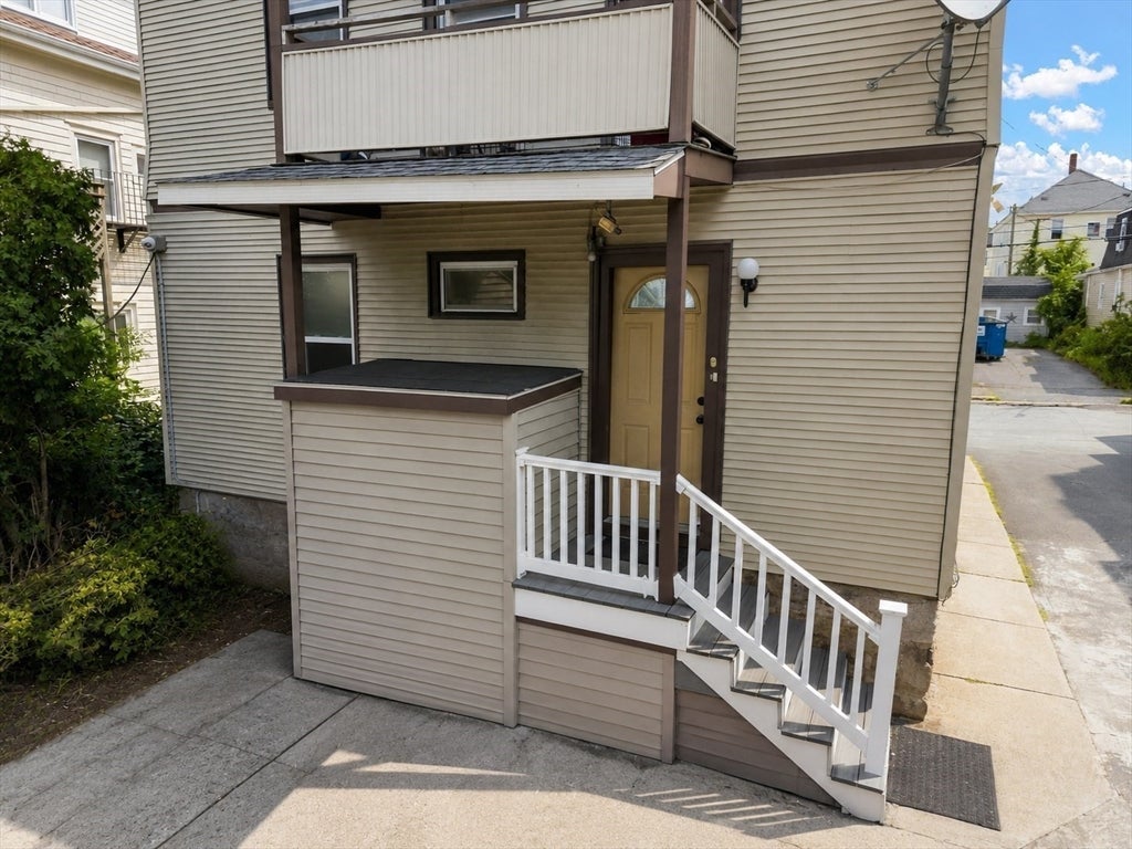 21 Salisbury St, New Bedford, MA, 21 Salisbury St, New Bedford, MA Photo #25