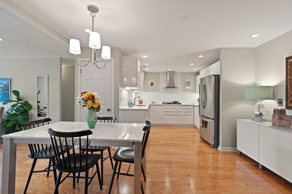 48 Bigelow Ave 11