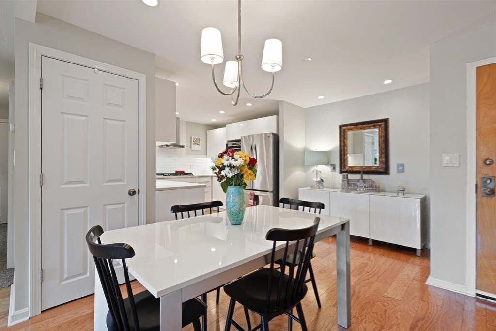48 Bigelow Ave 11