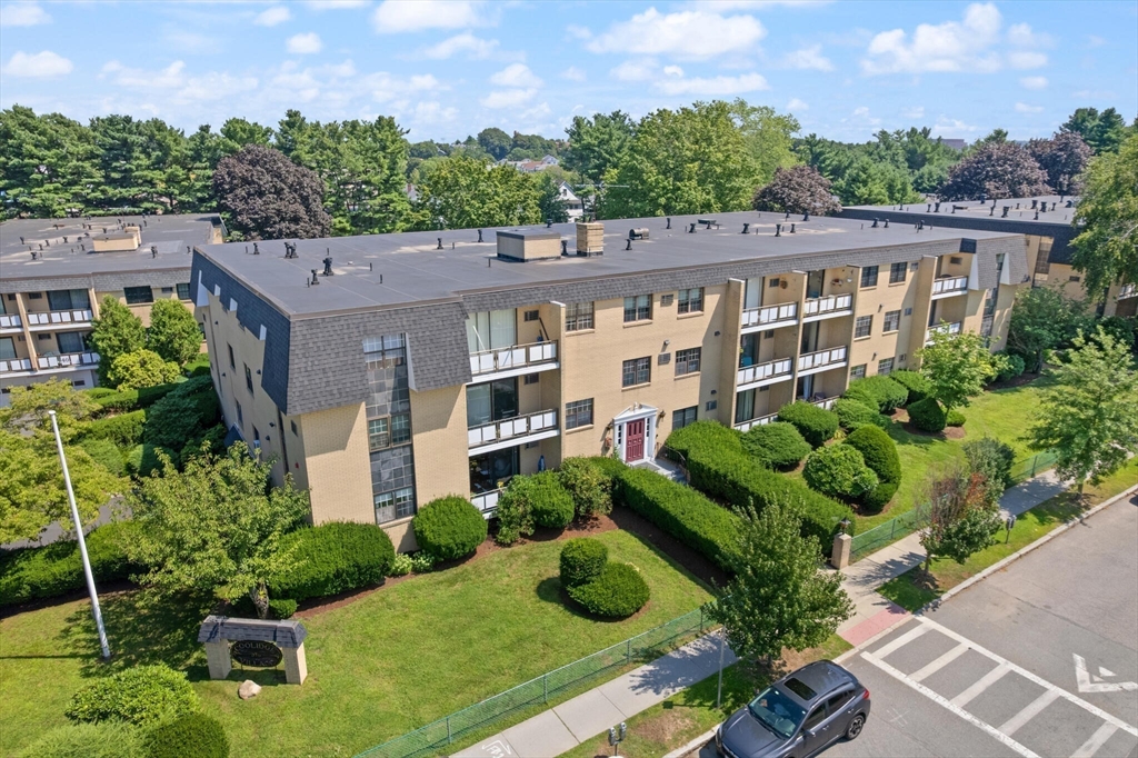 48 Bigelow Ave 11