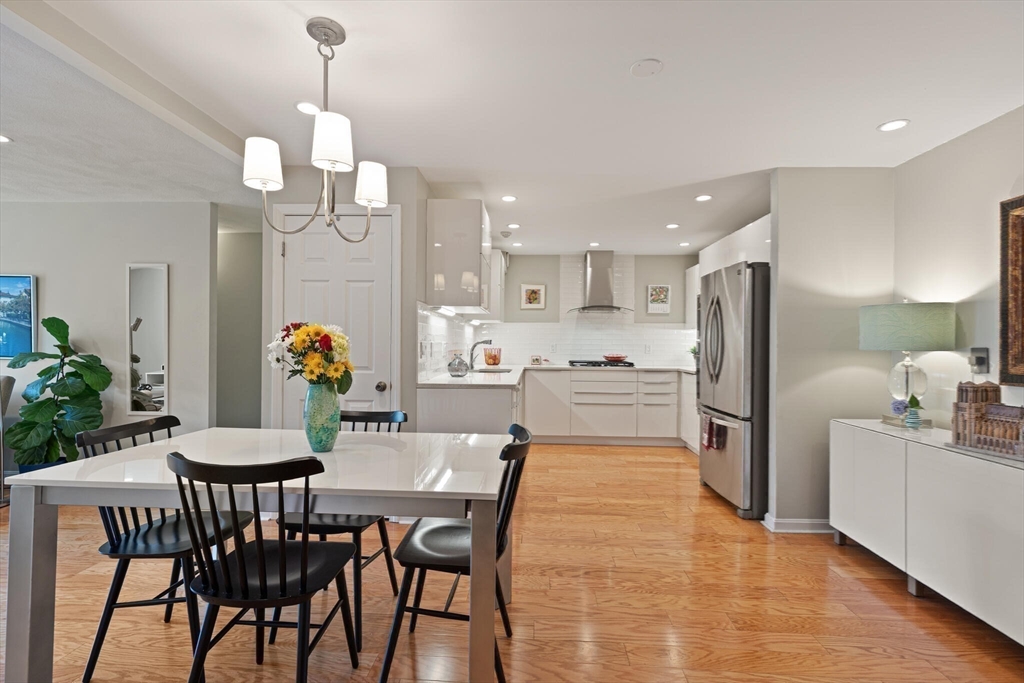 48 Bigelow Ave 11