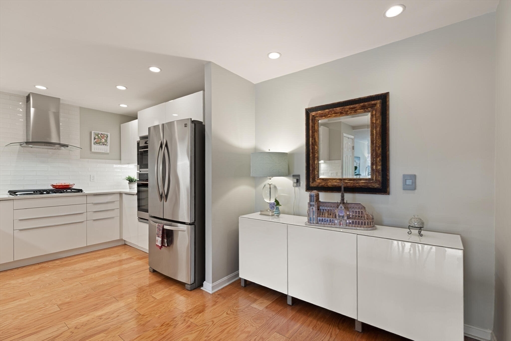 48 Bigelow Ave 11